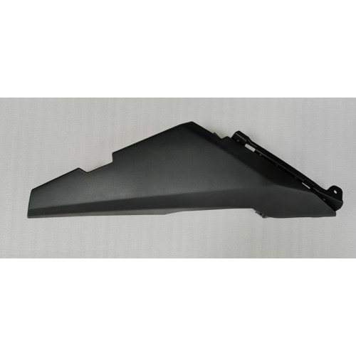 R. BODY COVER GARNISH