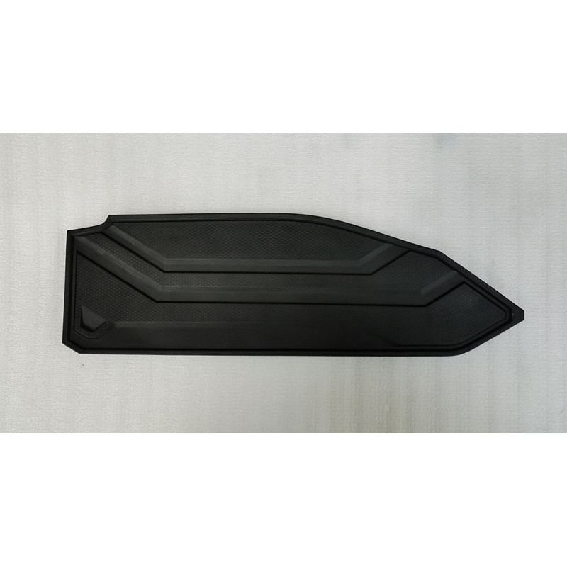 CAOUTCHOUC GAUCHE INF