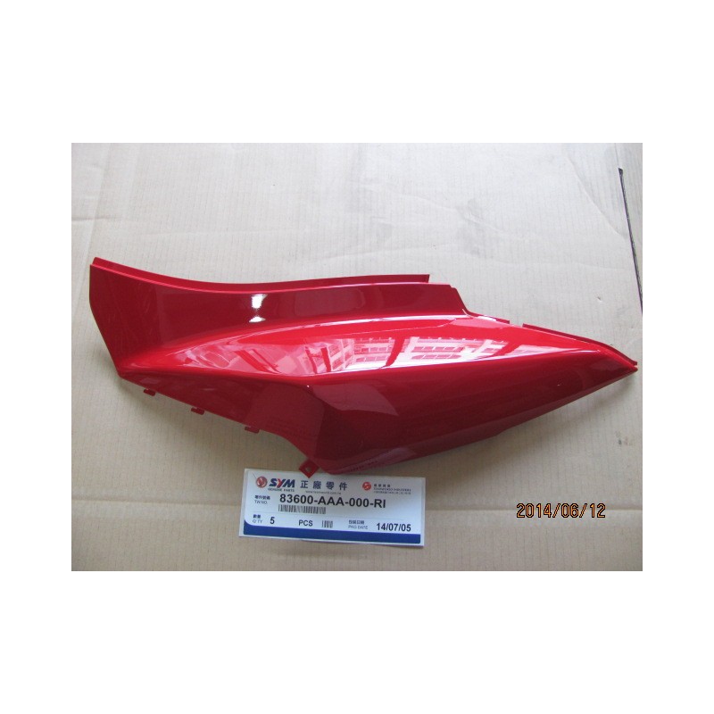 FLANC DROIT ROUGE R086