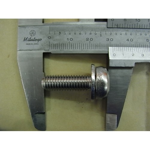 BOULON 8MM