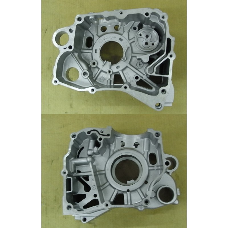 CARTER MOTEUR DROIT