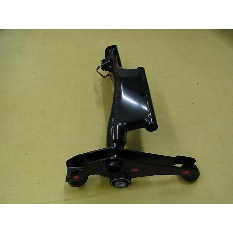 SUPPORT MOTEUR GTS