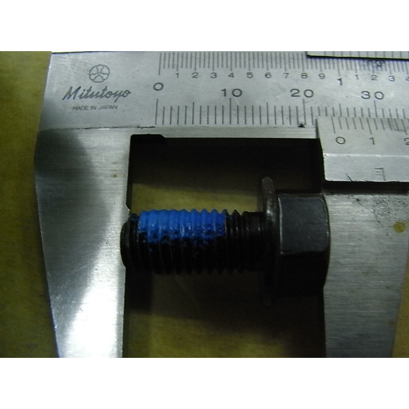 BOULON 8X16