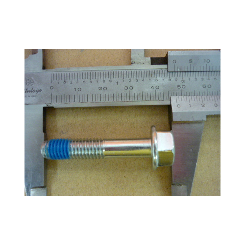 BOULON 8 X 40