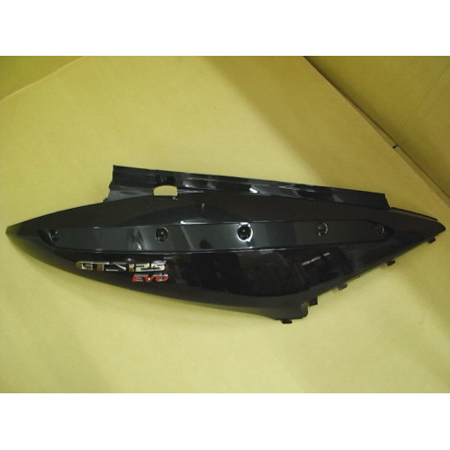 CARENAGE LAT D NOIR BK-433S AVEC ADHESIF